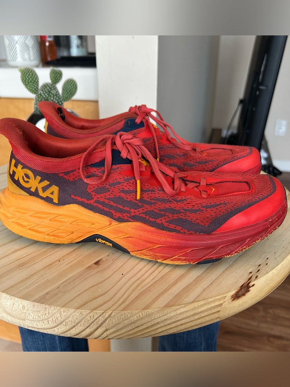 HOKA One One Speedgoat Red Size 8.5 Men’s Shoes